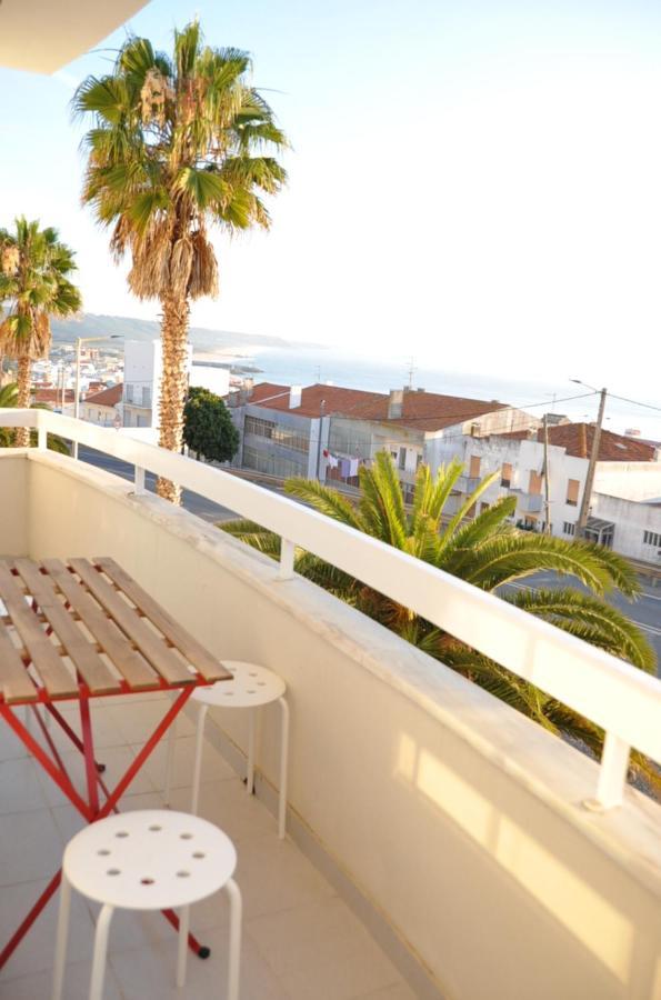 Paz & Amor Flat Nazare - Peace & Love Exterior photo